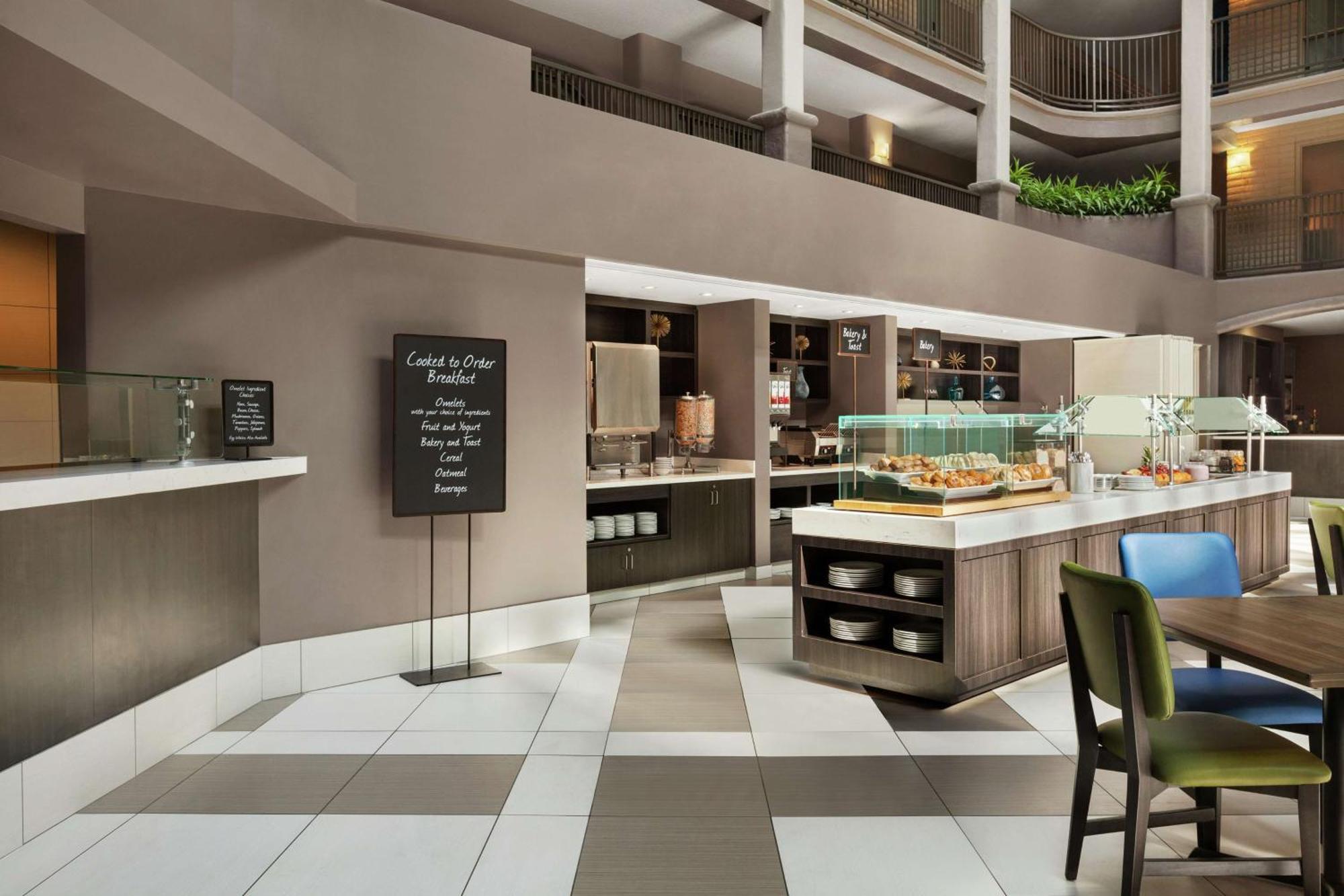Embassy Suites Arcadia-Pasadena Area Exterior foto